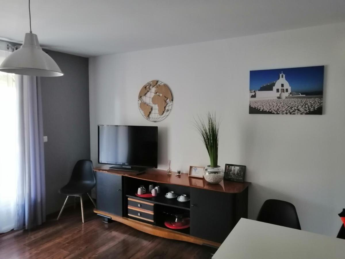 La Maison De 6Fran Appartement 1 Calme Et Spacieux Ambiance Familiale Valros Dış mekan fotoğraf